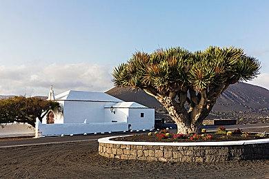 《最终幻想16》原声带宣传片 今日正式发售